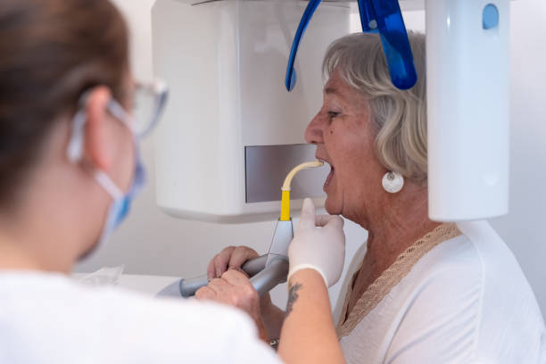 Best Emergency Gum Treatment in Cypress, CA